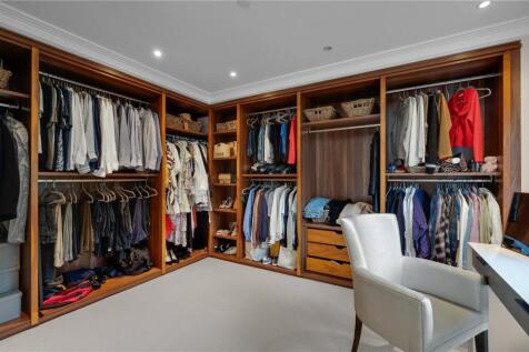 Dressing Room