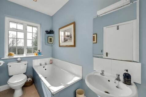 Bedroom Two En Suite