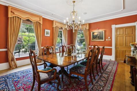 Dining Rooom