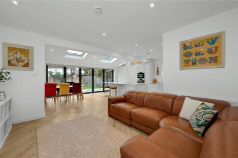 Kitchen/Family Room