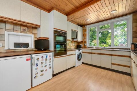 Kitchen/Breakfast Rm