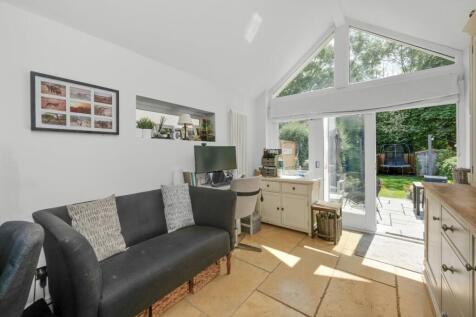 Kitchen/Family Room