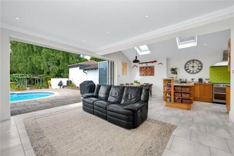 Kitchen/Family Room