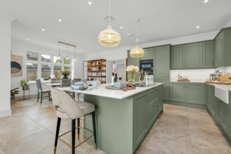 Kitchen/Dining