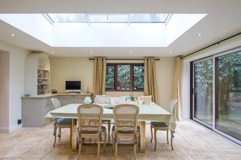 Breakfast Room