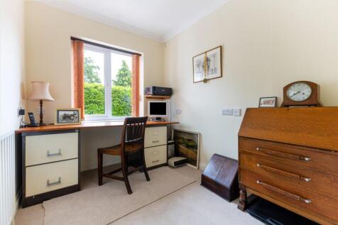 Bedroom/Study