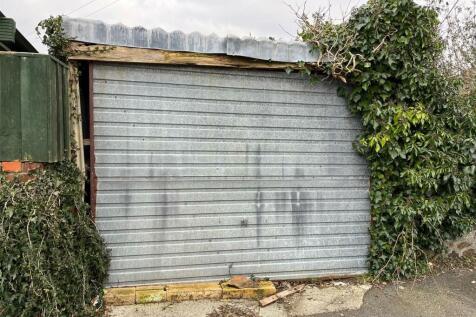 Garage.jpg