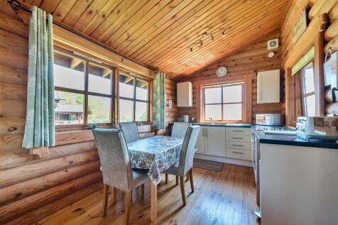 Lodge Kitchen