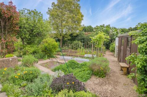 Property Image 29
