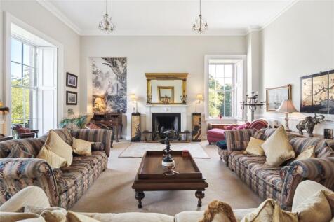 Formal Drawing Room