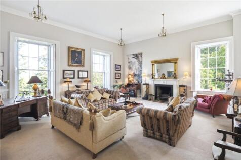 Formal Drawing Room
