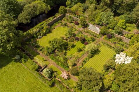 Walled Garden