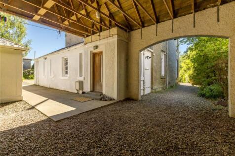 Rear Courtyard