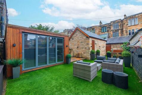 Stuido/Garden