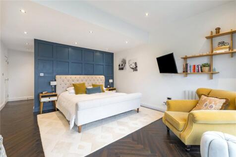 Principle Bedroom