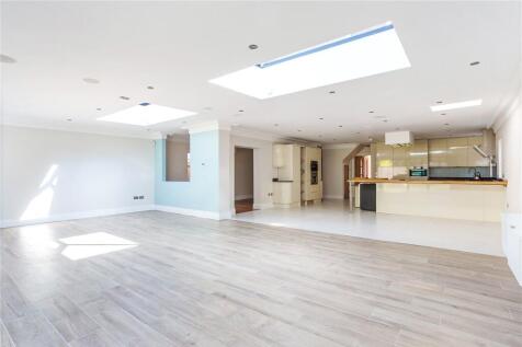 Kitchen / Living