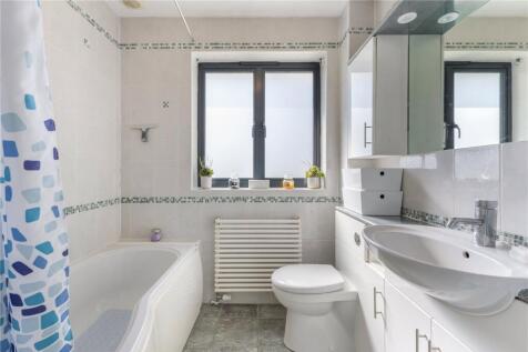 En Suite Bathroom