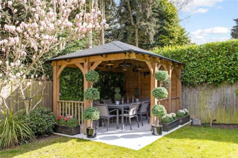 Outdoor Seating