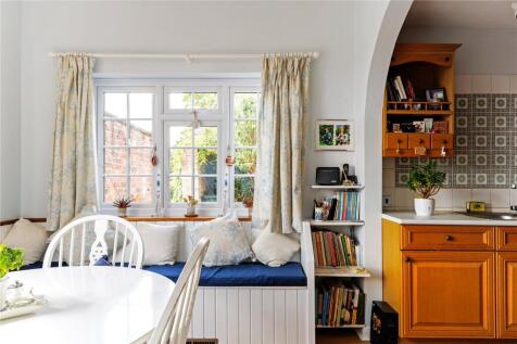 Breakfast Room