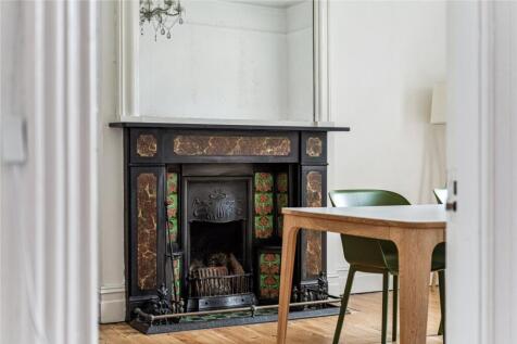 D&#39;room Fire Place