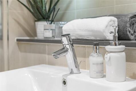 En Suite Detail