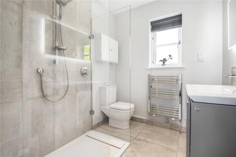 En Suite Shower