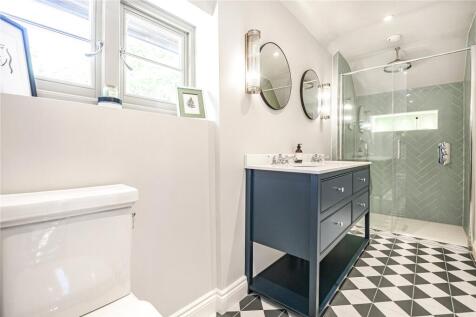 En Suite Shower