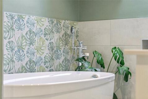 En Euite Bath