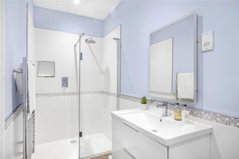Bedroom 2 En Suite
