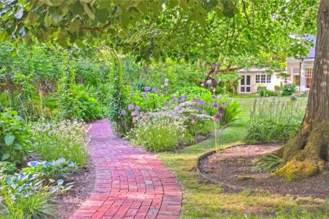 Garden Path