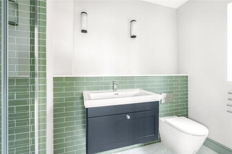 En Suite Bathroom