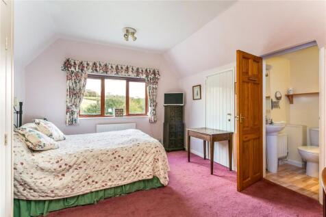 Spare En Suite