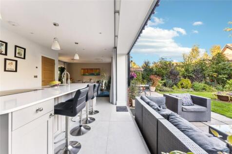 Bi Fold To Garden
