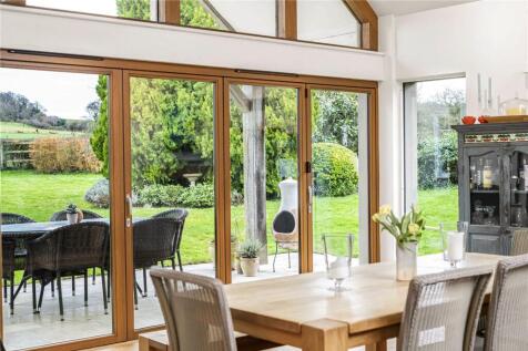Breakfast Room