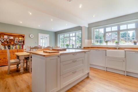Kitchen/Breakfast