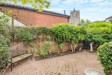 Courtyard Garden