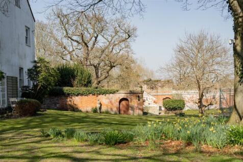 Walled Garden