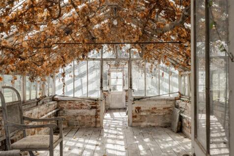 Glasshouse