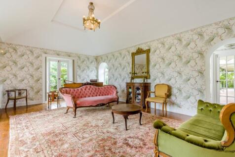 Drawing Room