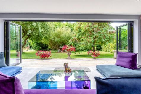Sitting Area