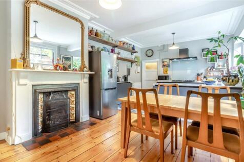 Breakfast Room