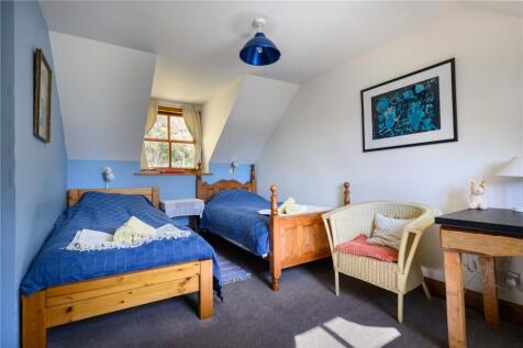 Cottage Bed 1
