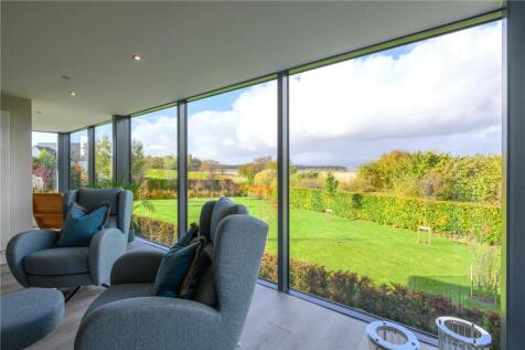 Suspended Sunroom