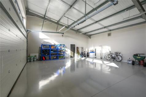 Triple Garage