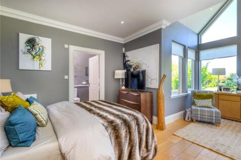 Bedroom /6