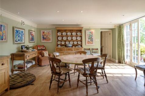 Cottage Dining/Kitch