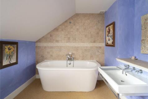 Cottage Bathroom