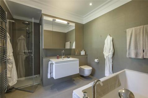 Bedroom 2 Ensuite