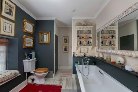 First Floor Bathroom