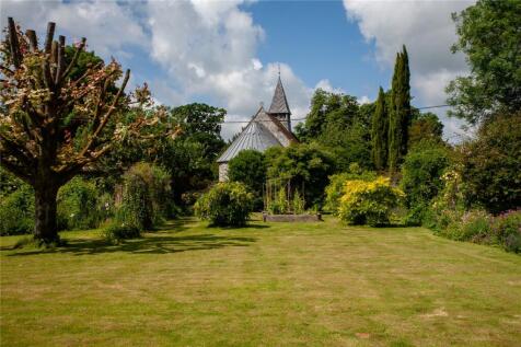 Lawned Garden